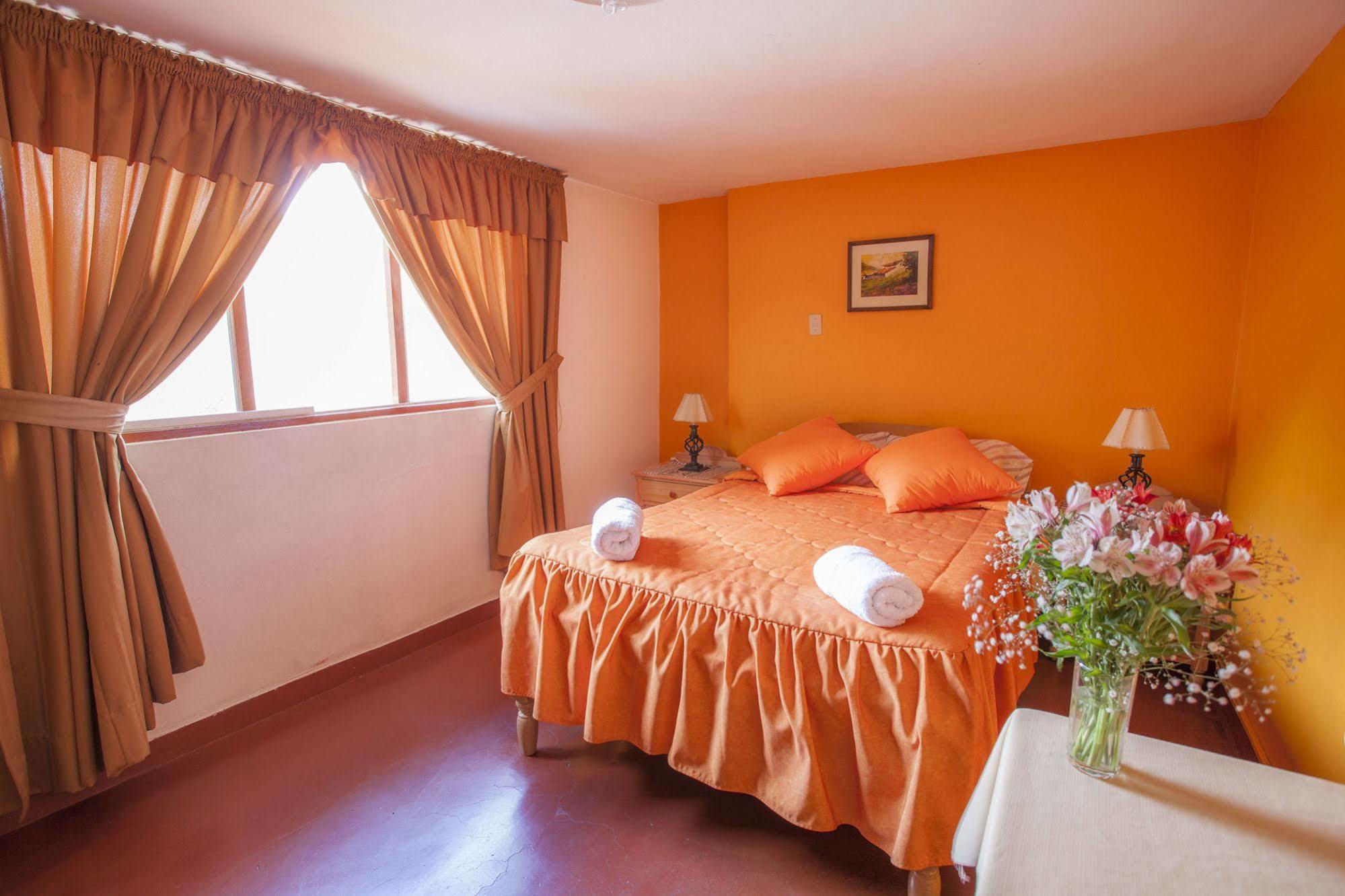 Bed and Breakfast Alojamiento Soledad Huaraz  Exterior foto